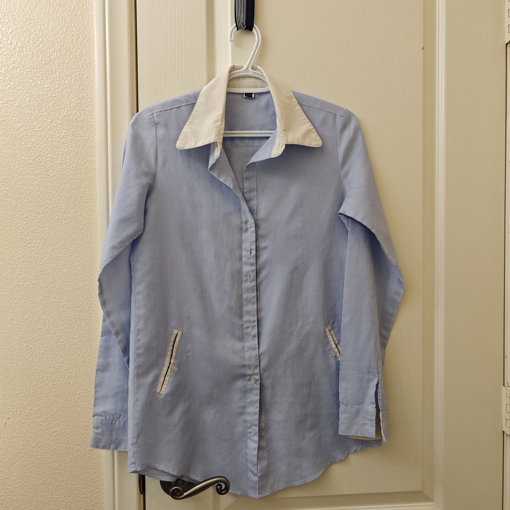 Light Blue Button-Up Shirt with White Collar